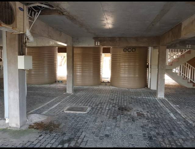 2 BEDROOM PROPERTY TO RENT IN WEST HILL